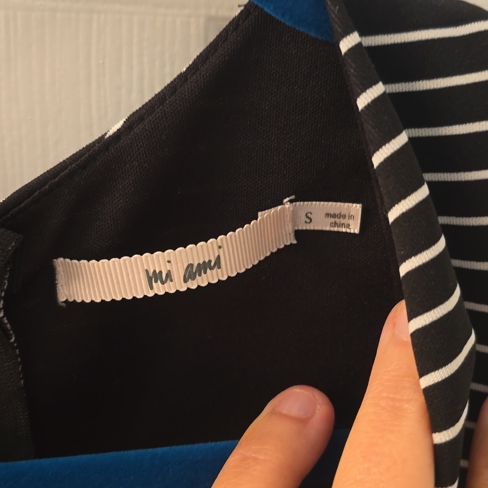 Mi Ami Black and White Striped Dress With Pockets, Size S (0816) - Picture 2 of 8